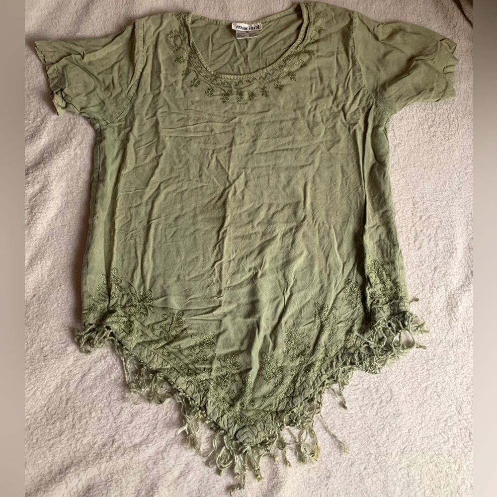 Thin dress shirt for women